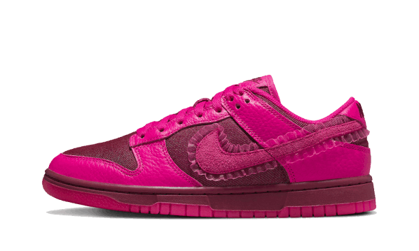Nike Dunk Low Valentines Day 2022 (W) Restock